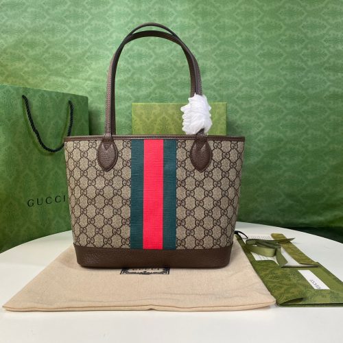 Fashionable leather bag for women