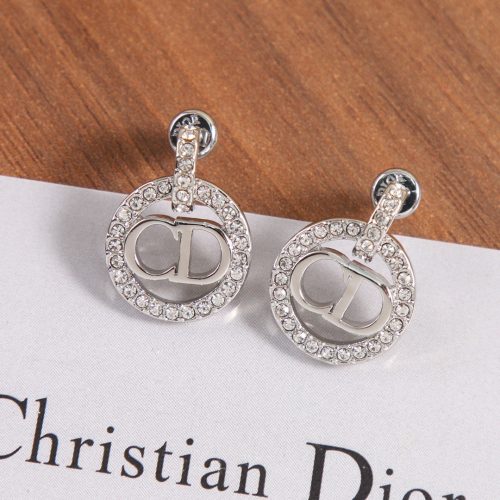 DD earring