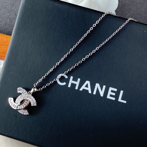 CC necklace