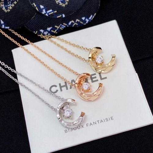 CC necklace