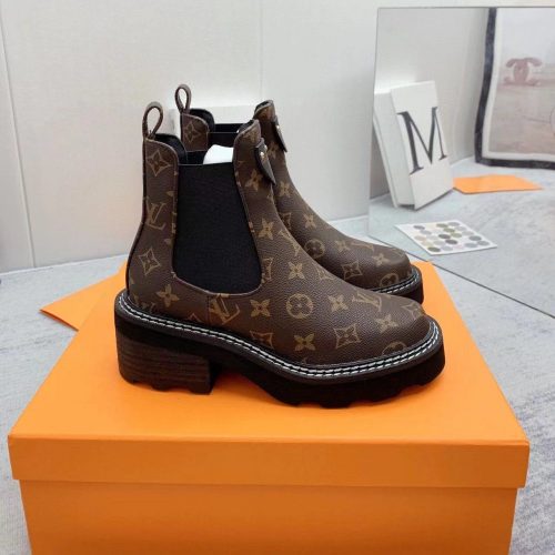 Genuine leather shoes