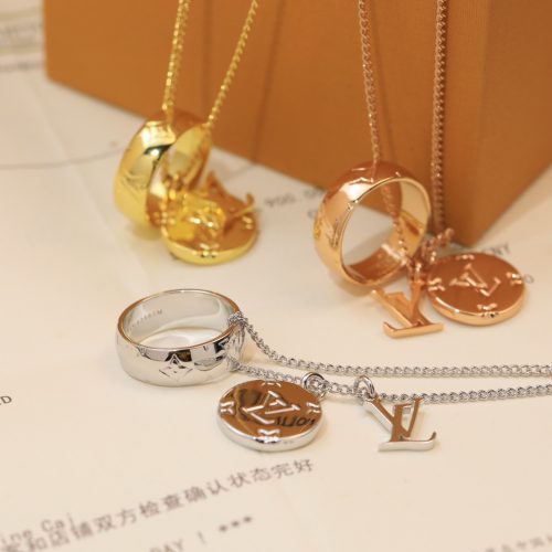 LL necklace
