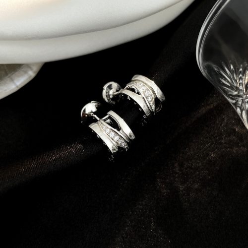 Ch earring