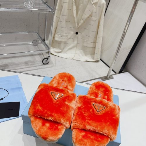 PP slippers