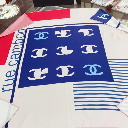 CH scarf