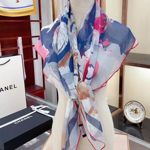 CH scarf