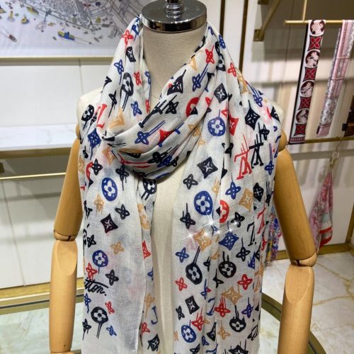 LL scarf