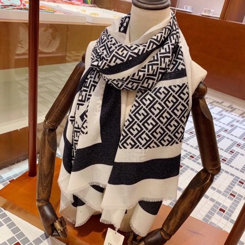 FF scarf