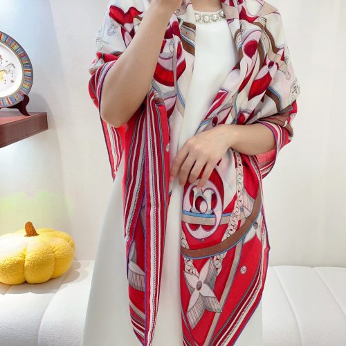 LL scarf
