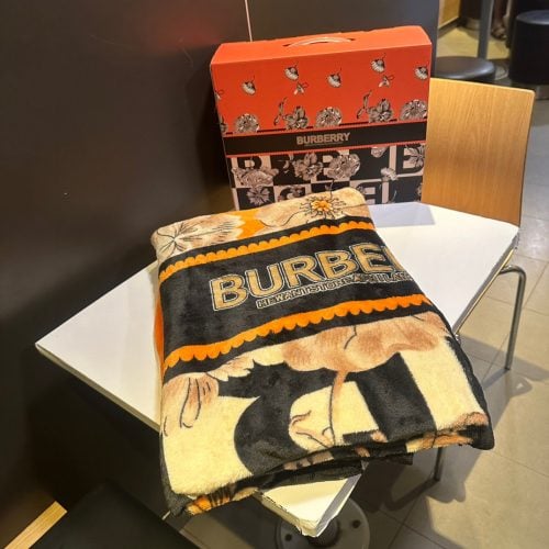 BUR woollen blanket