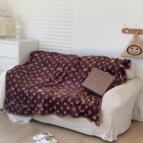 LL woollen blanket