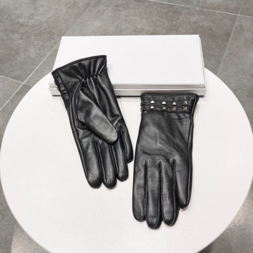 VLA gloves