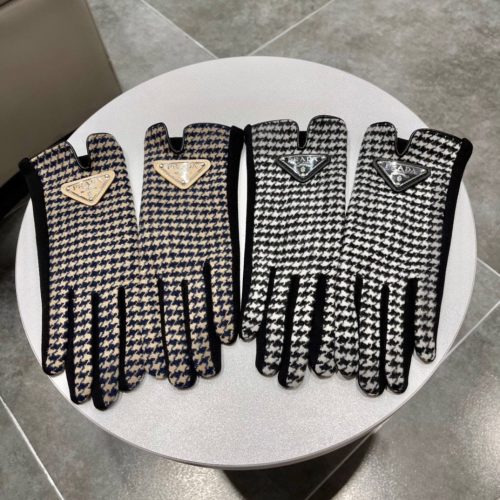 RA gloves