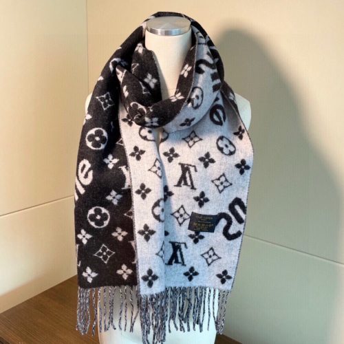 scarf