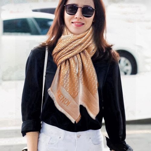 scarf