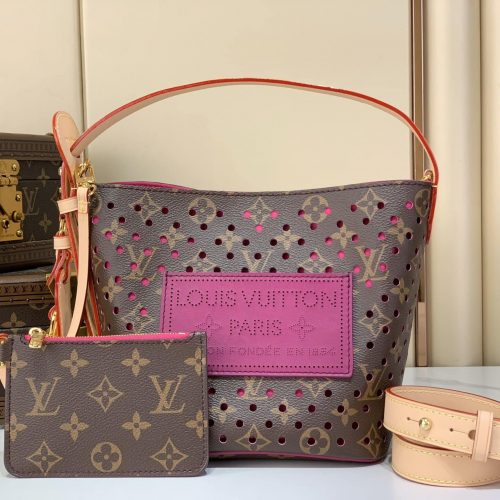 All In BB Bucket Bag